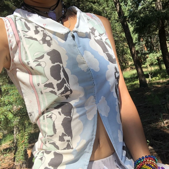 ~handmade patchwork cow and farm animal print collared crop top~ - Picture 5 of 7